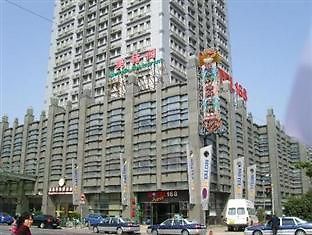 Motel 168 Pudong Waigaoqiao Branch Шанхай Екстериор снимка